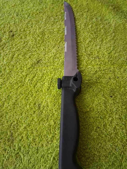 Nóż Edelstahl Rostfrei