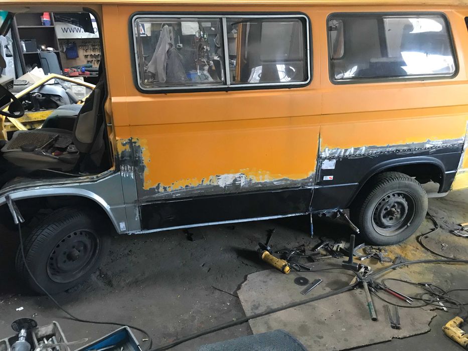 Blacharstwo samochodowe Bydgoszcz wymiana progów błotników konserwacja