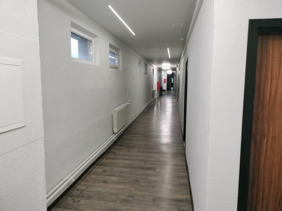 Pomieszczenie usługowo - biurowe