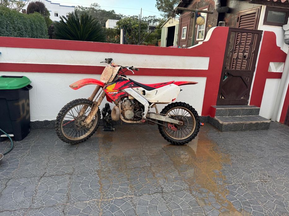 Vendo cr 250r de 97