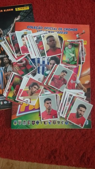 Cromos Futebol e Pokémon vários