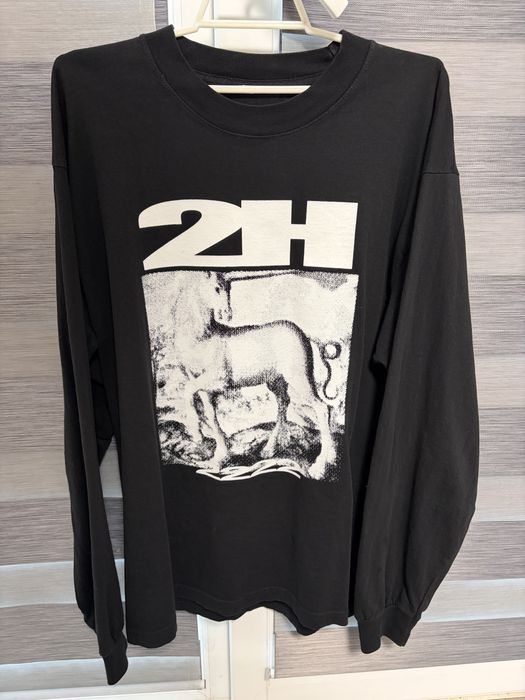 2hollis longsleeve
