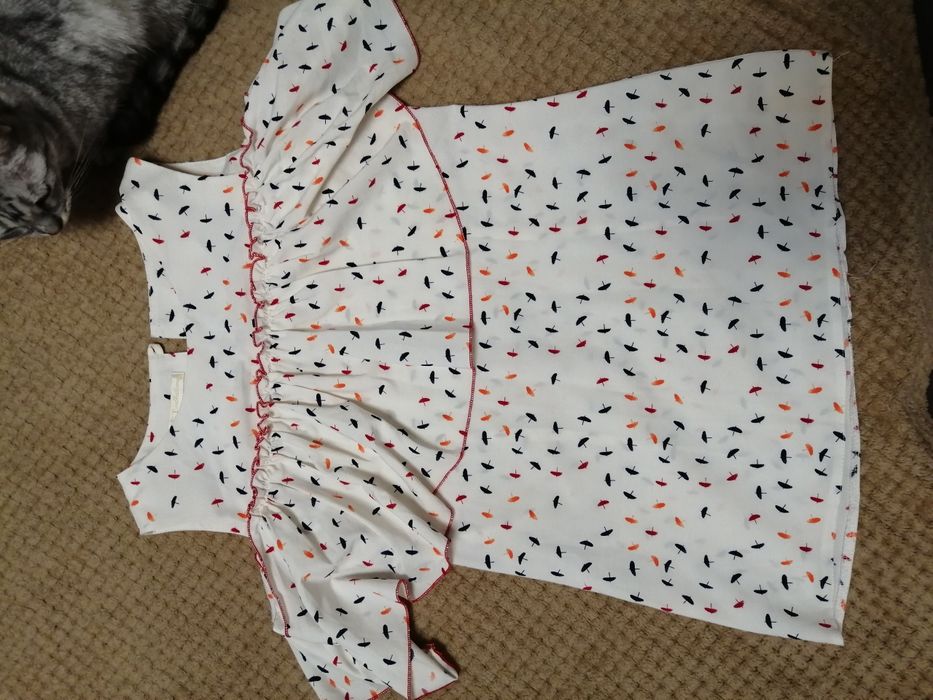 Блузка класична .