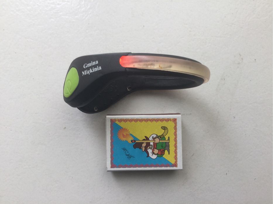 Светодиодная клипса для обуви