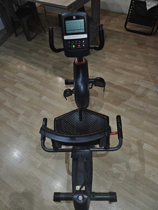 Rower stacjonarny Schwinn R510