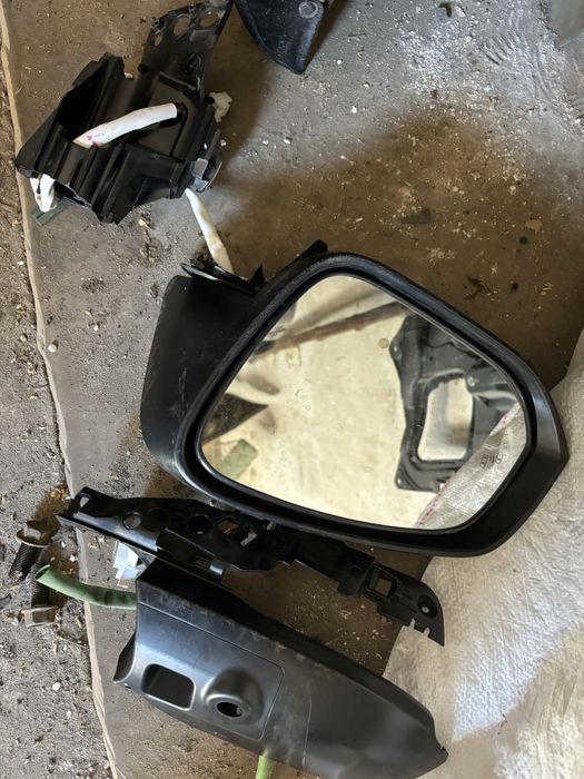 Зеркало Рав4 вкладыш