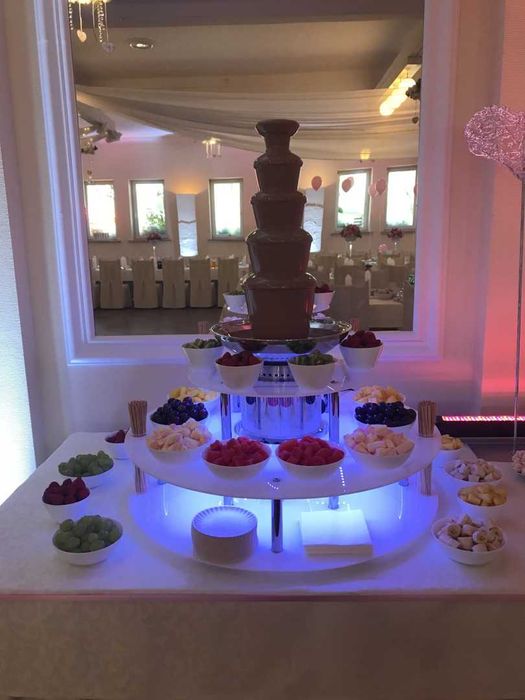 Ciężki dym, napis LOVE LED ,nalewak do piwa Rollbar Wynajem