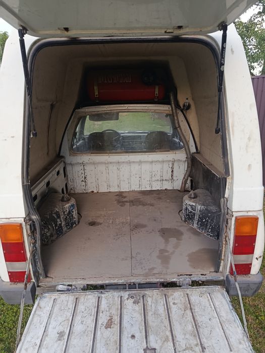 Продам автомобіль таврія