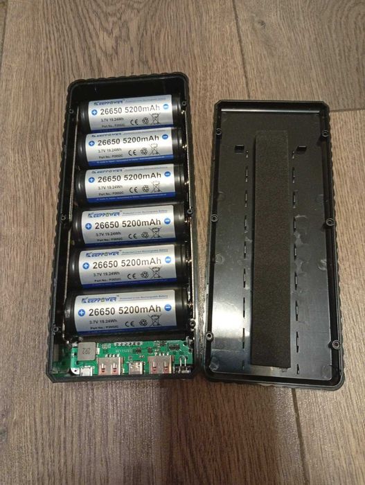 Повербанк 26650 DIY 6  31200mAh  22,2W