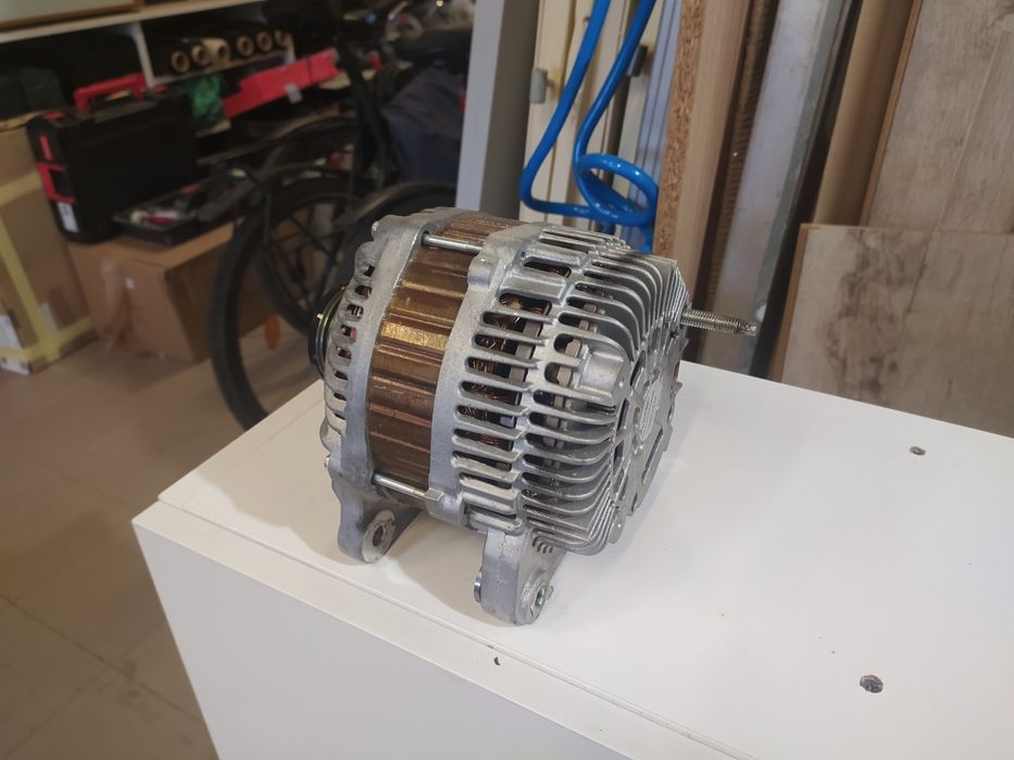 Sprzedam alternator do Renault espace 12-14r