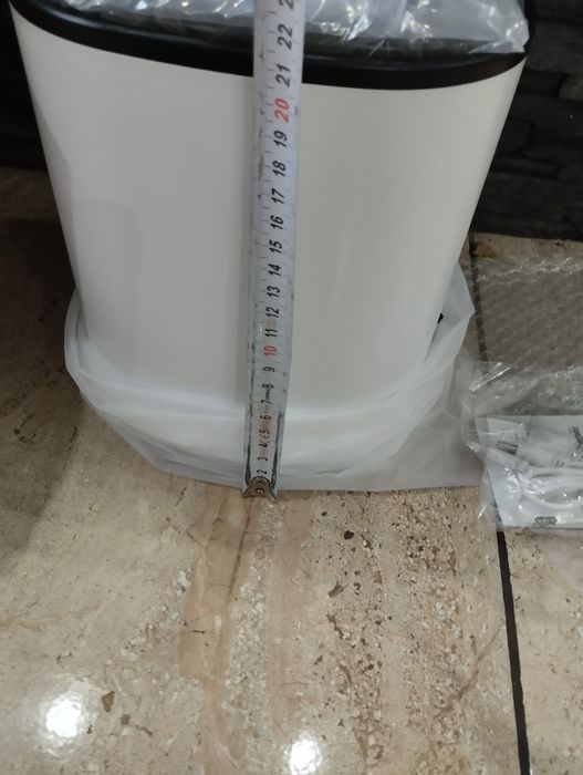 Prezent Maszynka do czyszczenia pędzli makijaż