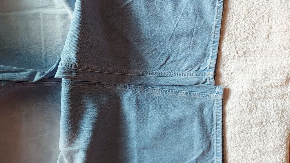 Spodnie damskie Baggy jeans Cropp XL