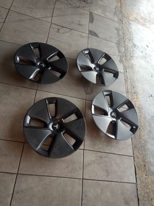 Tampões do Tesla model 3