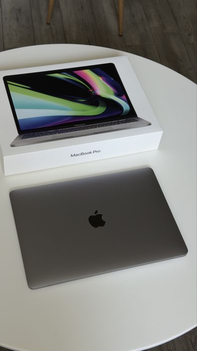 MacBook Pro 13” M1