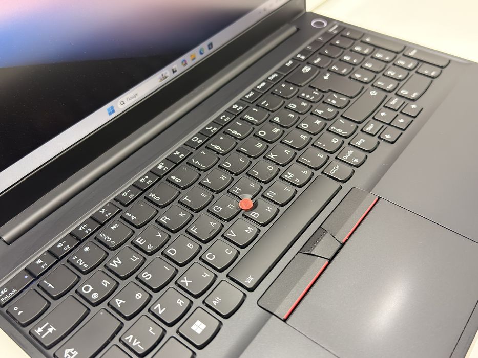 Lenovo ThinkPad E15 Gen2  i7-1165G7 | 16 GB DDR4 | 512GB SSD | 15.6 IPS FullHD | W11