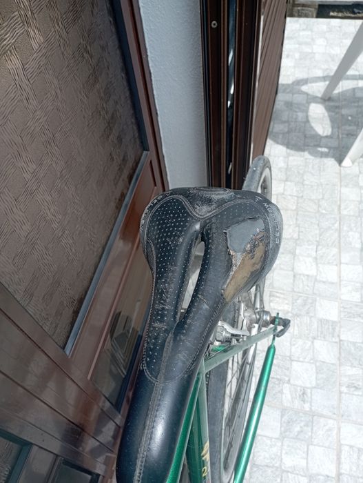 Bicicleta de estrada em ótimo estado roda 700X23