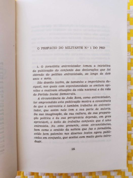 DIÁLOGOS COM SÁ CARNEIRO 
 João Rosa
Prefácio de Francisco Sá Carneiro