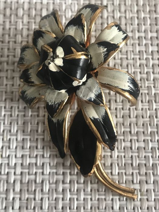 Вінтажні брошки стара Чехія