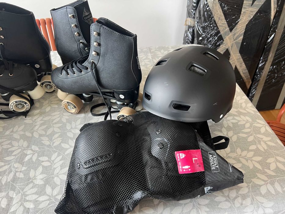 Patins Quad Oxelo pretos tam. 41 + capacete + proteções – Decathlon