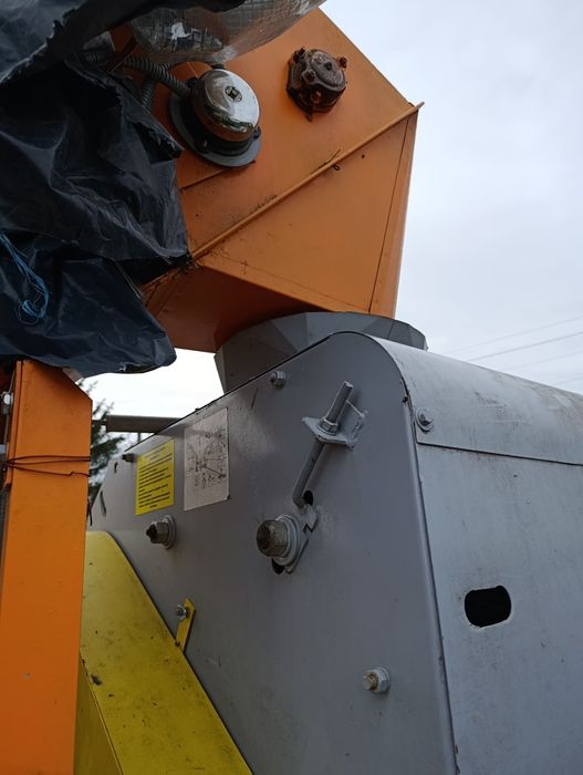 Продам Зернометач ЗМ-60У Стан Нового