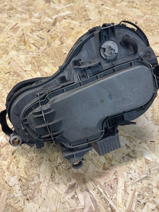 Ótica mercedez class-E (W201)