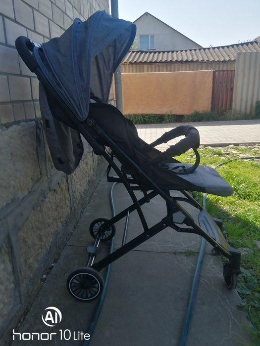 Прогулянковий візок!!!