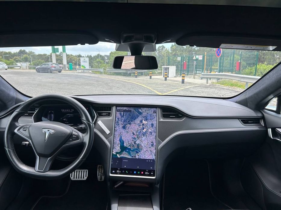 Tesla S Performance