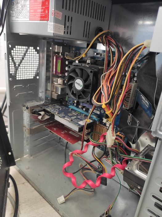 Готовий Комплект ПК для Навчання та Офісу (Монітор + Системний Блок)