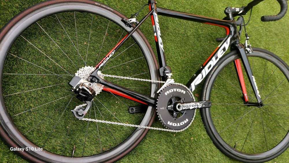 Ridley Helium SLX  (Carbono)RED ETAP T54