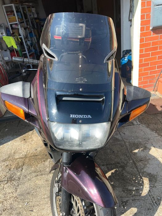 Honda Pan European ST1100 – Touring Clássica – Malas + Top Case – Revisão Feita
