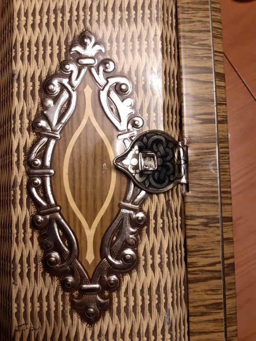 Caixa / Lata de coleção