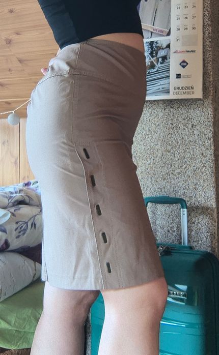 Elegancka spódnica 100% wiskoza