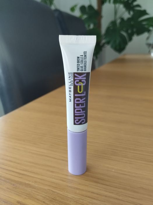 Maybelline new york super Lock tinted brow glue gel