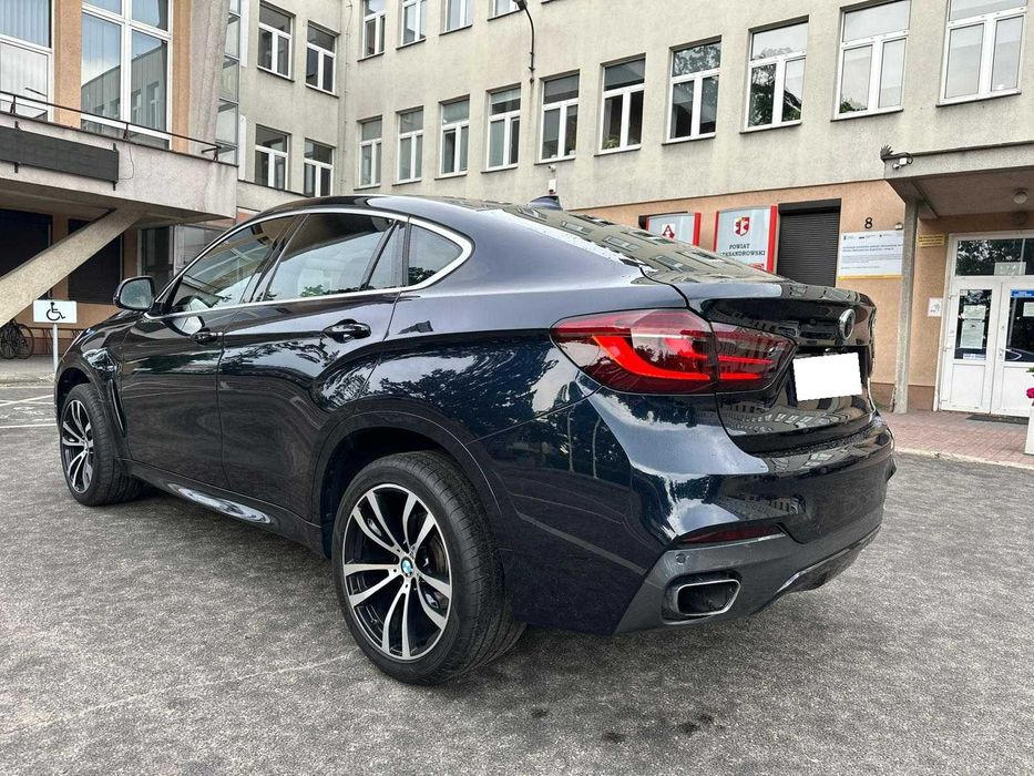 Wynajem auta premium do ślubu Bmw X5 M pakiet, Bmw X6 M pakiet, Tesla Y 2024, Ford Edge 2024,  Mercedes E klasa W213 AMG