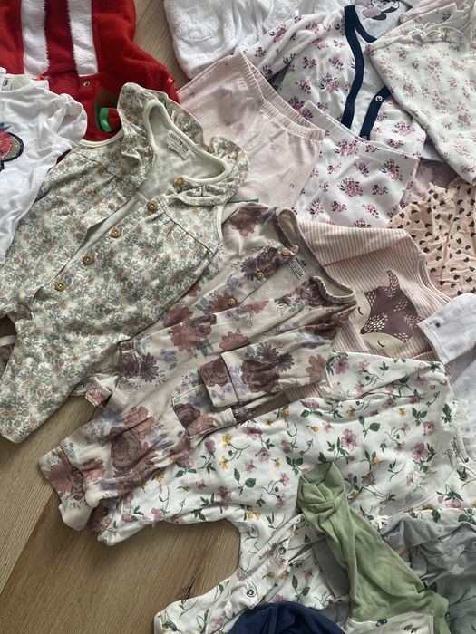 Paka ubranek niemowlecych