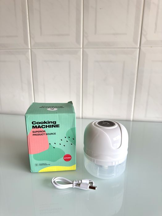 Triturador/Processador de alimentos, automático