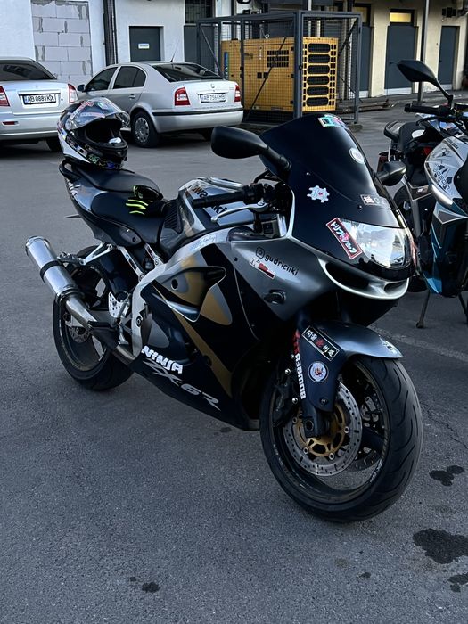 片道のみ！ kawasaki zx6 - купити мототехніку - Ціна на OLX.ua