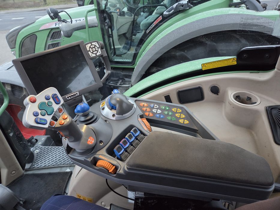Ciągnik Fendt 722 SCR Profi Plus