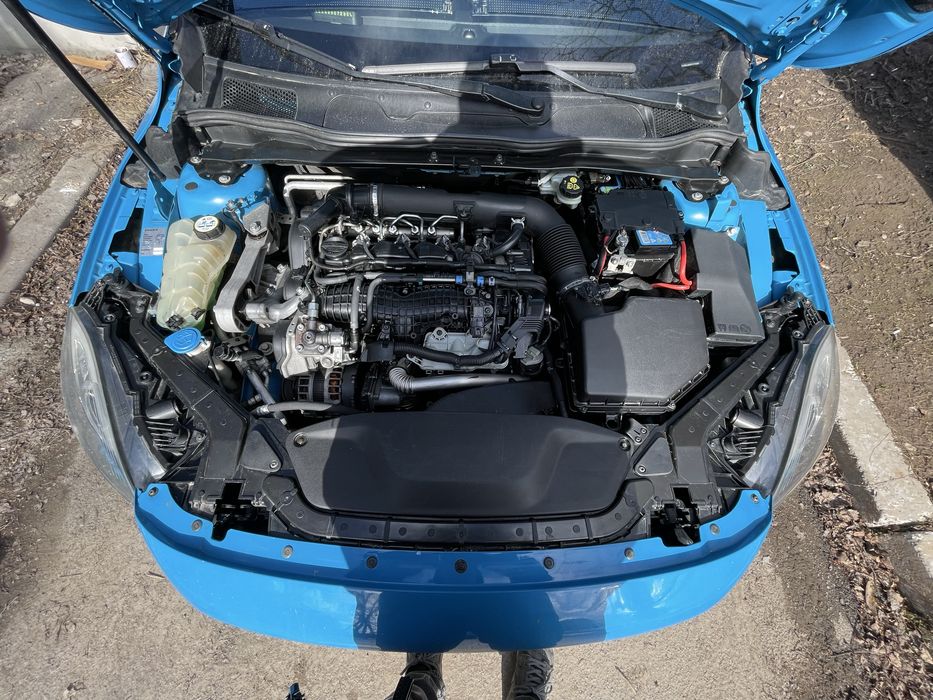 Продам Volvo v40 2014 рік