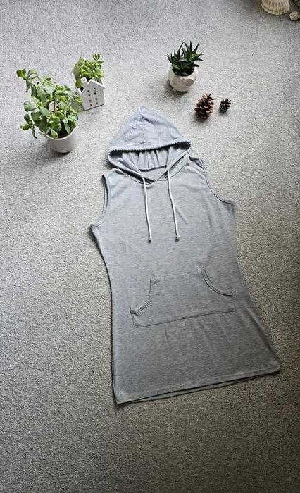 Szary bezrękawnik z kapturem S