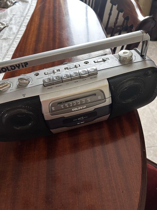 2 radios de cassetes