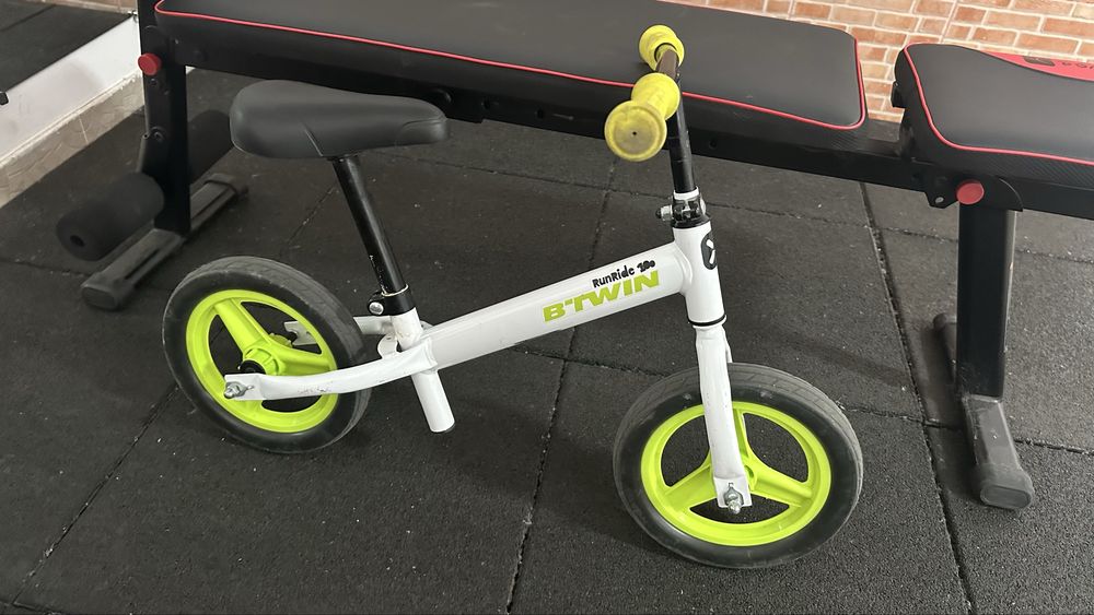 Bicicleta de Equilíbrio Criança