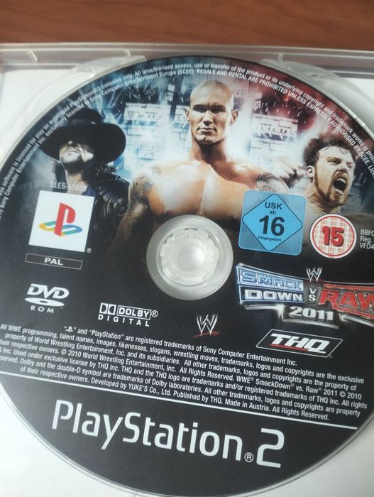 WWE SmackDown vs RAW 2011 + DVD