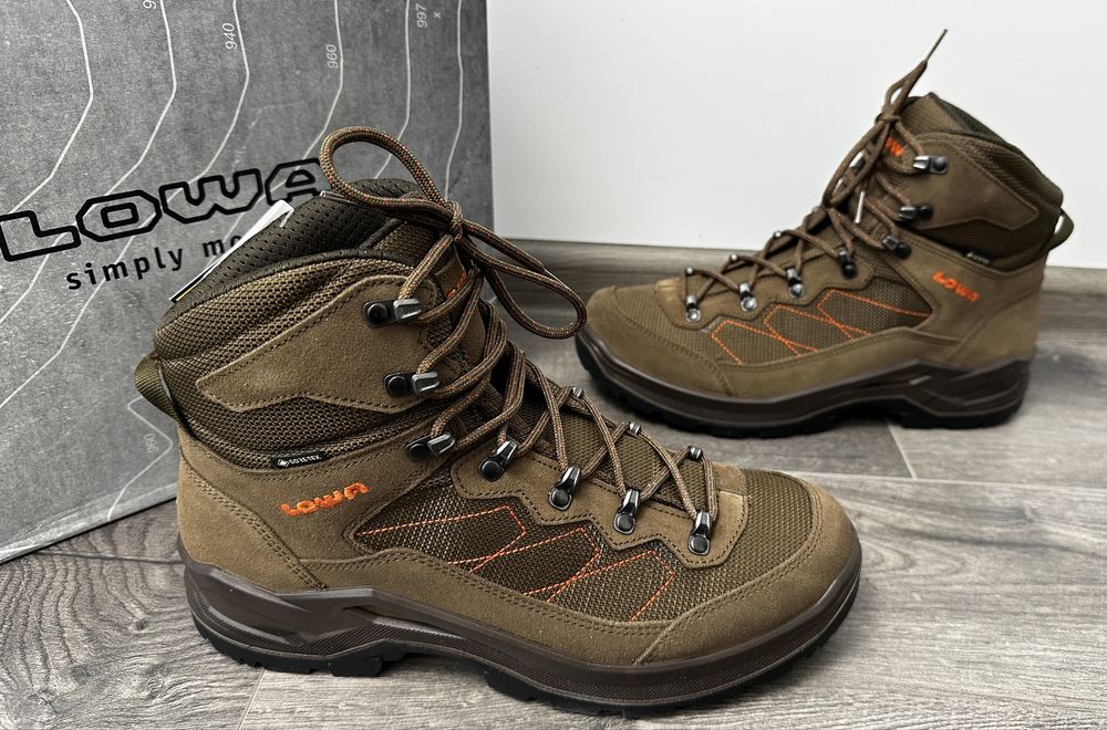 Берци , трекінгові черивики Lowa Taurus Pro GTX Mid