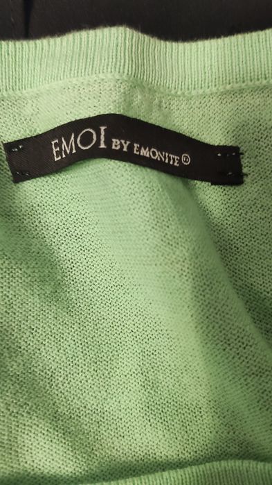 Джемпер з вишивкою