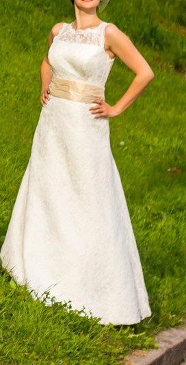 Suknia ślubna Agnes 11275 E b. jasny krem na 180 cm