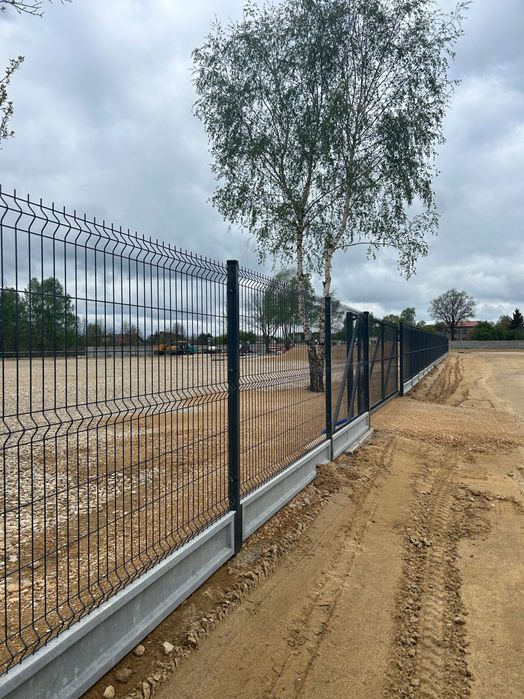 Ogrodzenie panelowe 3D KOMPLET slupki panele podmurówki obejmy BRAMY