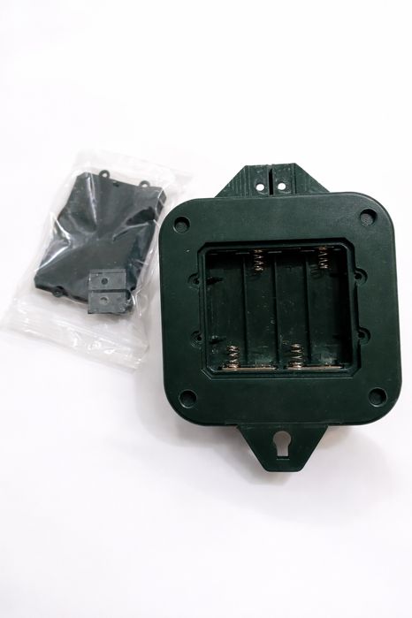 Ультразвуковий відлякувач тварин з датчиком руху — набір 2 шт