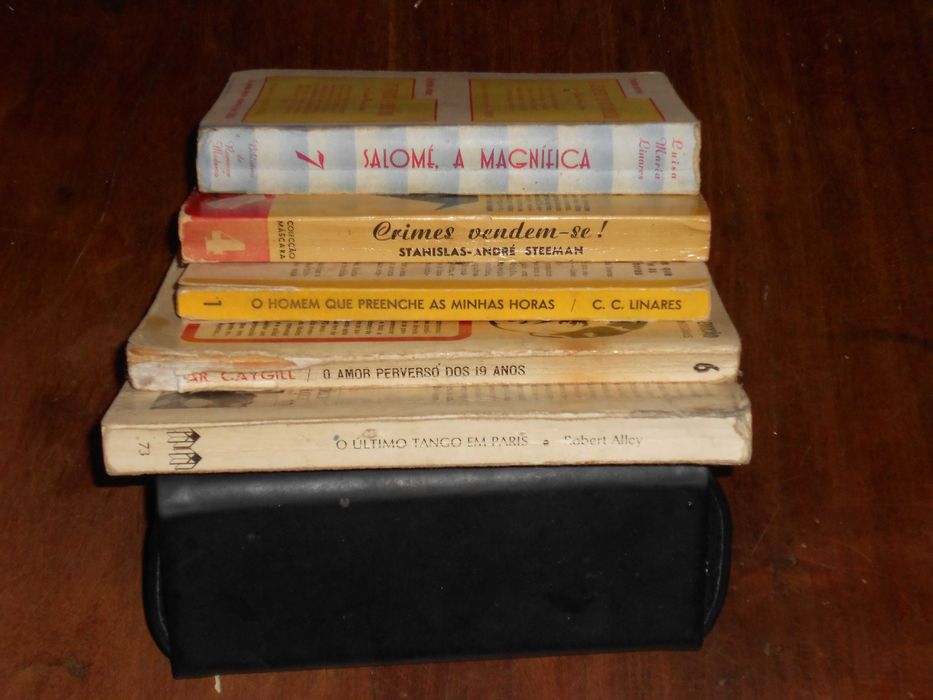 Diversos livros antigos romance varios titulos
