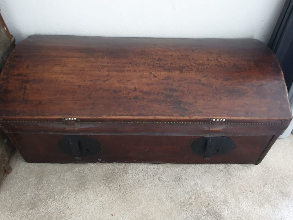 3 Baús muito antigos